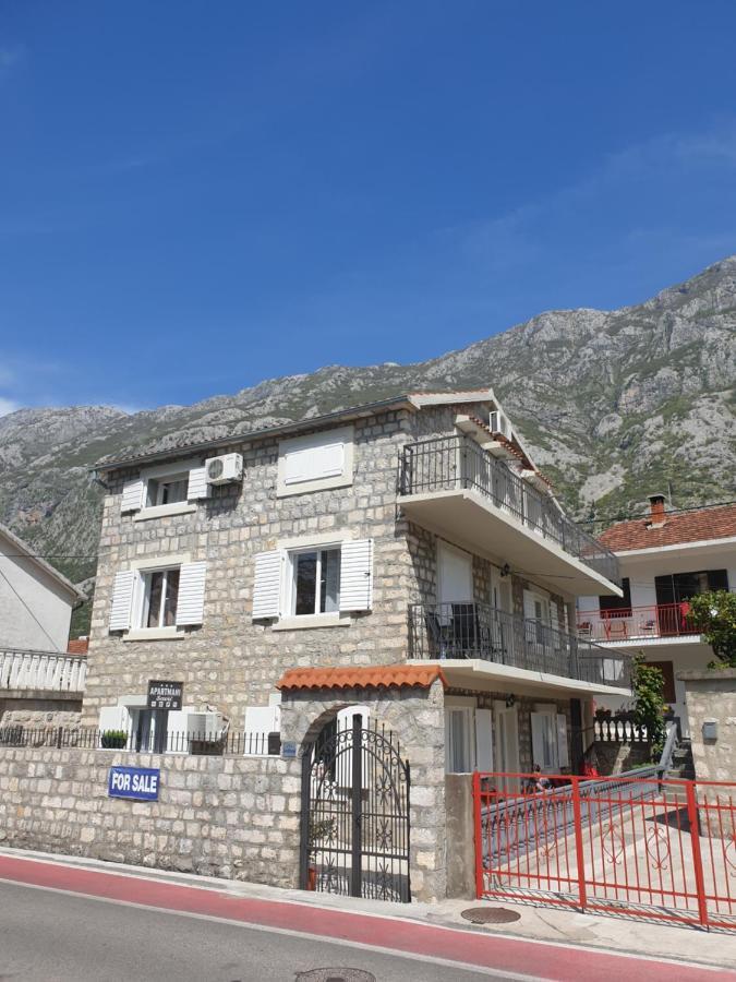 Savic Apartments Kotor Zimmer foto