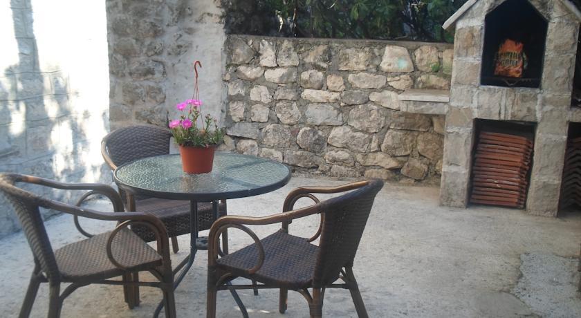 Savic Apartments Kotor Zimmer foto